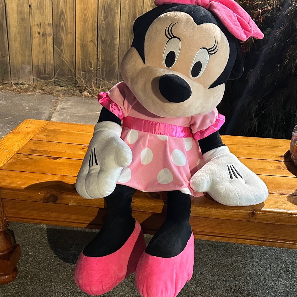 Disney Minnie Mouse Plush - Pink and Black